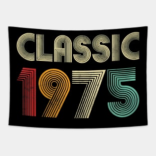 Classic 1975 Vintage 45th Birthday Gift Men Women T-Shirt Tapestry