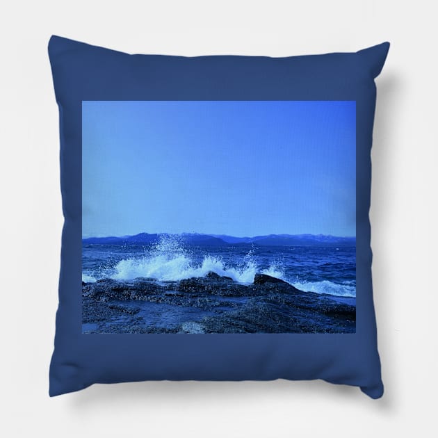 Blue Ocean Waves Pillow by timegraf