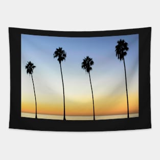 PALM TREE'S IN THE SEA DESIGN Tapestry