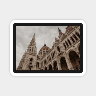 hungarian parliament building Magnet