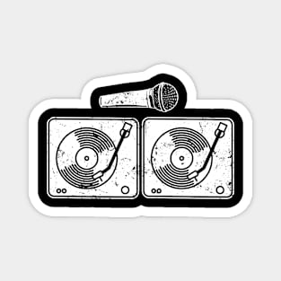 2 Turntables and a Microphone Magnet