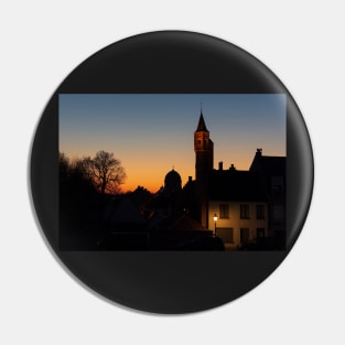 Bruges in the dark Pin