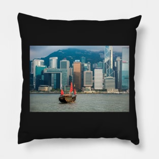 Grand Victoria Harbour - Hong Kong - River Artwork Pillow