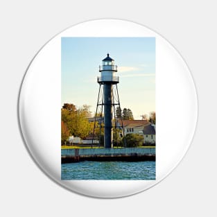 Duluth Harbor South Breakwater Inner Lighthouse Pin