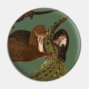 Giant otter Pin