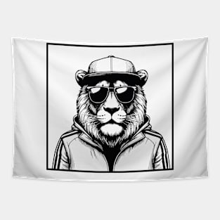 King of the Jungle - Street art Lion / white-black style. Tapestry