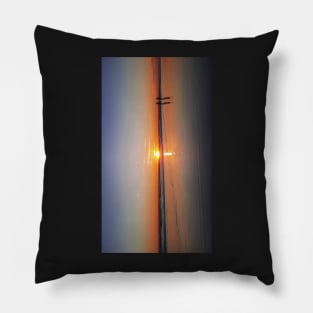 Silhouetted couple enjoys sunset at beach v Pillow