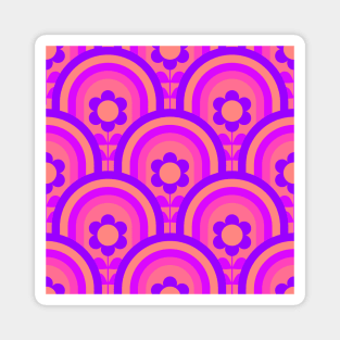 60s Pink Wallpaper Pattern Magnet