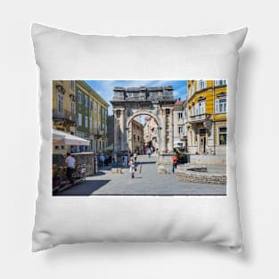 Pula Pillow