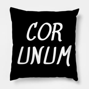 Cor unum Pillow