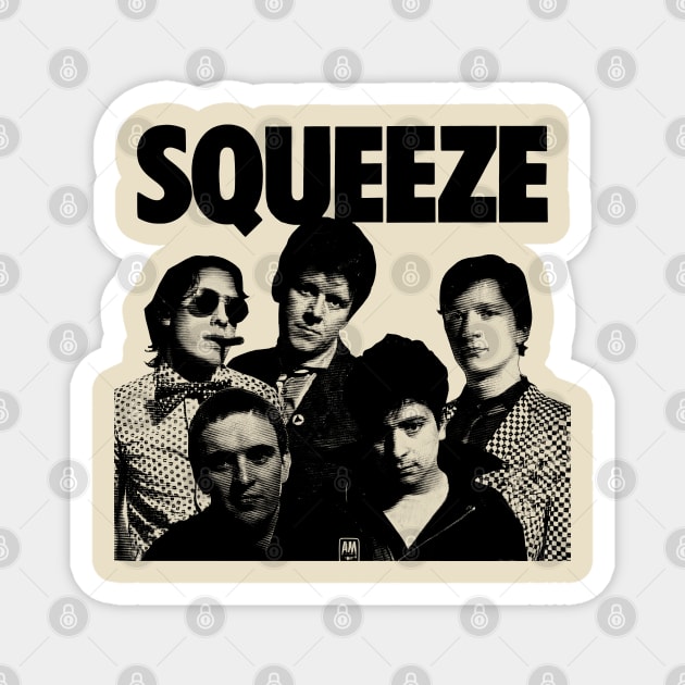 Squeeze Band Magnet by Tonia Natsu