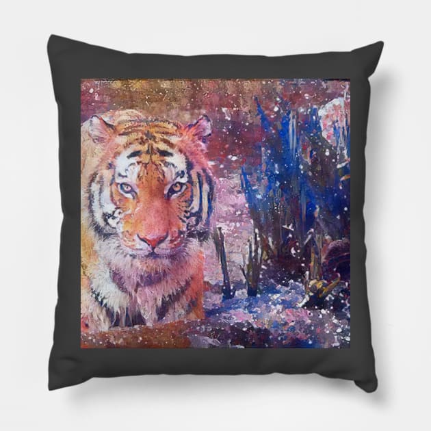 tiger king (tiger woods logo, year of the tiger, tiger woods, tiger, year of the tiger 2022, chinese tiger, tiger lily) Pillow by Thepurplepig