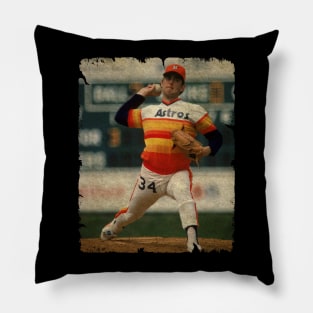 Nolan Ryan in Houston Astros Pillow