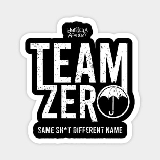 UMBRELLA ACADEMY 2: TEAM ZERO (BLACK BACKGROUND & GRUNGE) Magnet