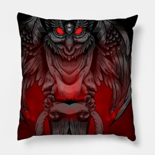 Owl in the dark Pillow