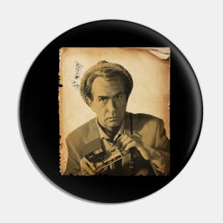 KOLCHAK ART DRAWING - retro 2 vintage Pin