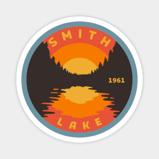 Smith Lake 1961 Classic Circle Design 2 Magnet