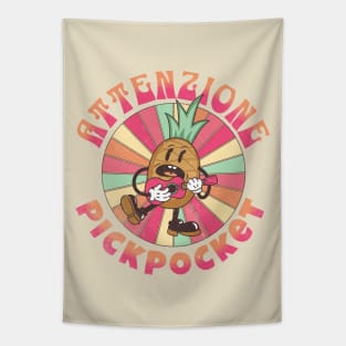 Attenzione Pickpocket! Tapestry