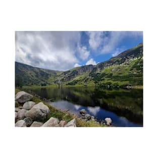 Lake in the mountains T-Shirt