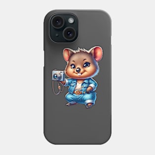 Snappy Quokka Photographer – Capture Moments in Style Tee Phone Case