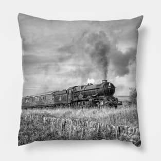 King Edward II - Black and White Pillow