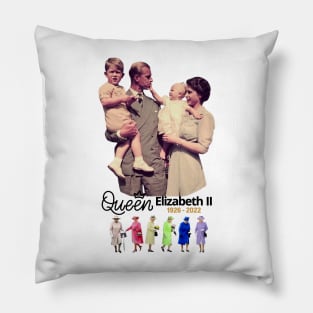 queen elizabeth Pillow