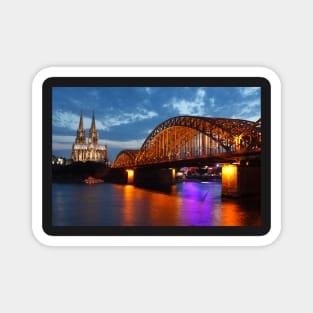 Cologne Cathedral, Dom, Hohenzollern Bridge, dusk, Cologne, Germany Magnet