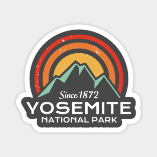 Yosemite National Park Retro Magnet