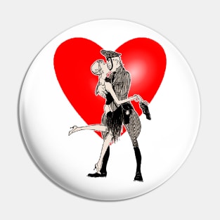 Kissing couple - Valentine's Day Pin