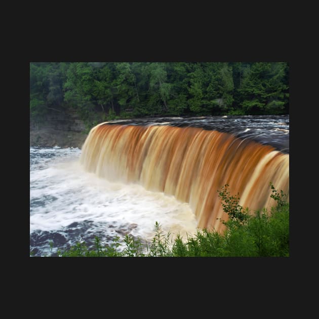 Tahquamenon Falls by algill