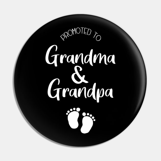 Promoted to Grandparents Pin by Die Designwerkstatt