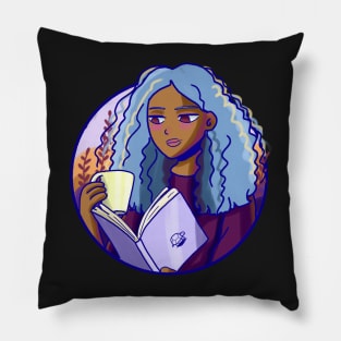 Cute black girl reading and drinking tea Pillow