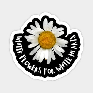 White flowers for white hearts Magnet