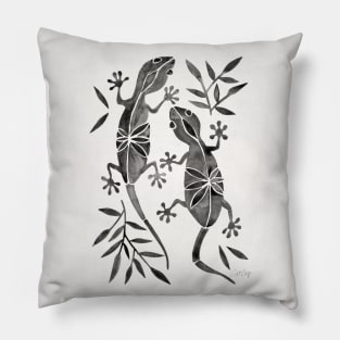 gecko black Pillow