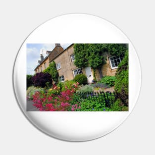 Blockley Village Cottage's Cotswolds Gloucestershire Pin
