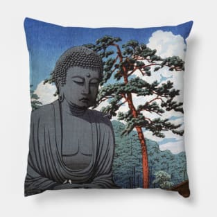 The Great Buddha at Kamakura by Kawase Hasui Pillow