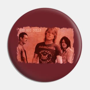 VINTAGE Potrait - Goo Goo Dolls Pin