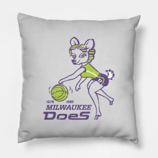 Milwaukee Does Pillow