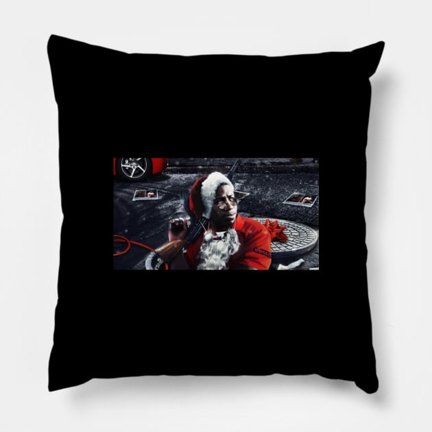 GM-EAS2 Pillow by undergroundART