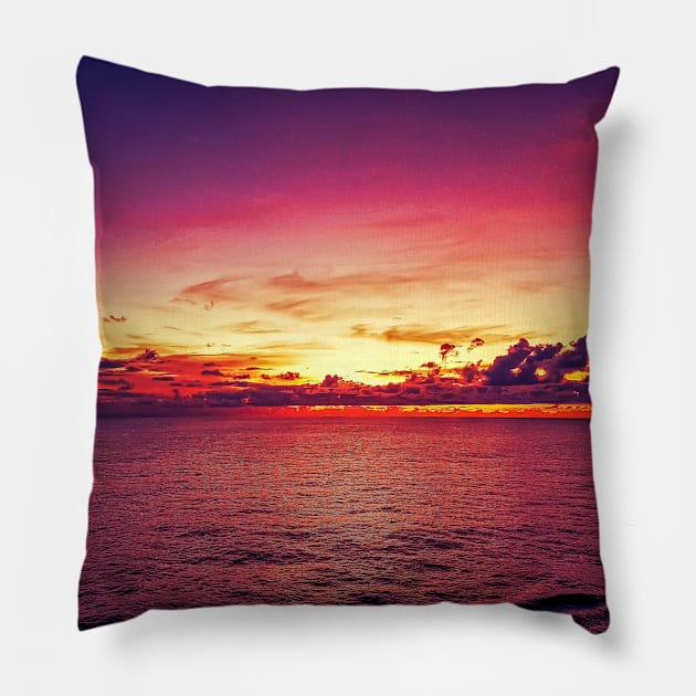 South Pacific Ocean Beautiful Seascape, Ocean theme Art Gift Pillow by fratdd