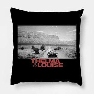 THELMA & LOUISE - BEST SELLER Pillow