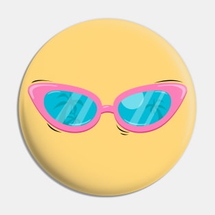 Cute beach sunglass design Pin