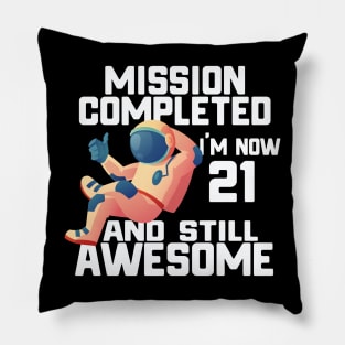 21th birthday astronaut 21 years old outer space birthday Pillow