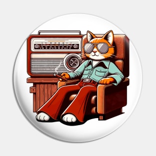 Chillin cat and a vintage radio Pin