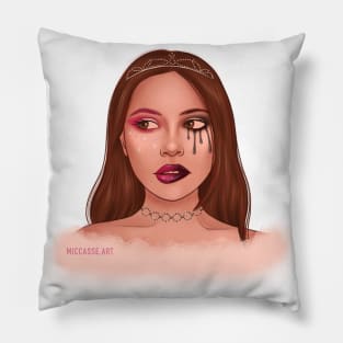 Make up girl, queen, princess Pillow