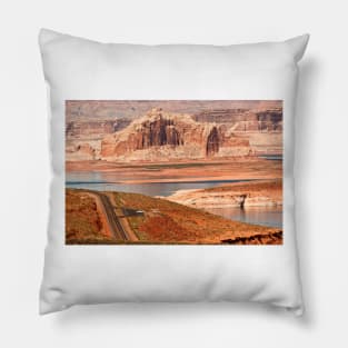 Welcome To Lake Powell © Pillow