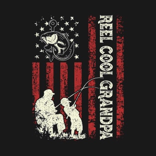 Reel Cool Grandpa US Flag Fishing Grandpa Men Gifts Fathers Day T-Shirt