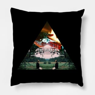 The Mirror (Andrei Tarkovsky) Pillow