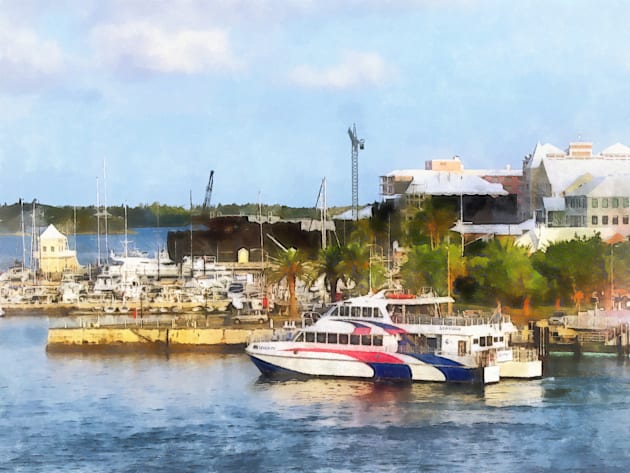 Bermuda - Dock at King's Wharf Kids T-Shirt by SusanSavad