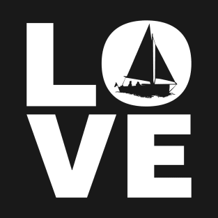 Love Sailing Gift For Sailors T-Shirt